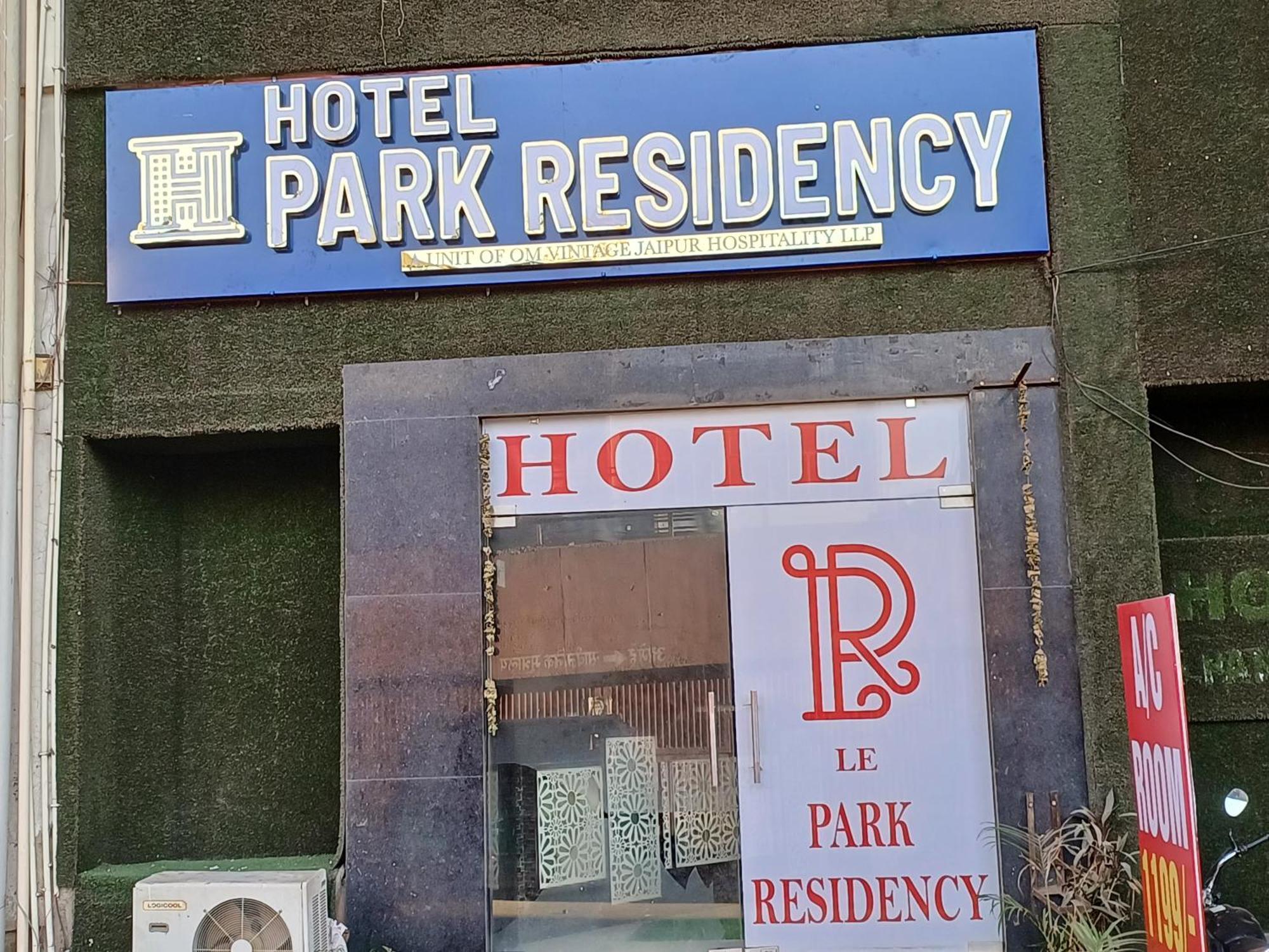 Hotel Park Residency Jaipur Bagian luar foto